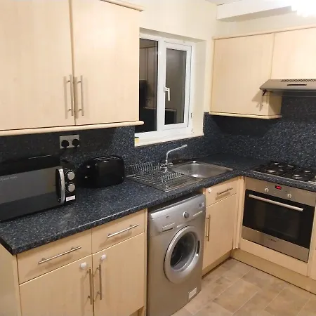 Cambridge House - Self Catering - Self Contained - Full 2 Bed Semi Detached House - Near Western Lake District Tatil Evi *